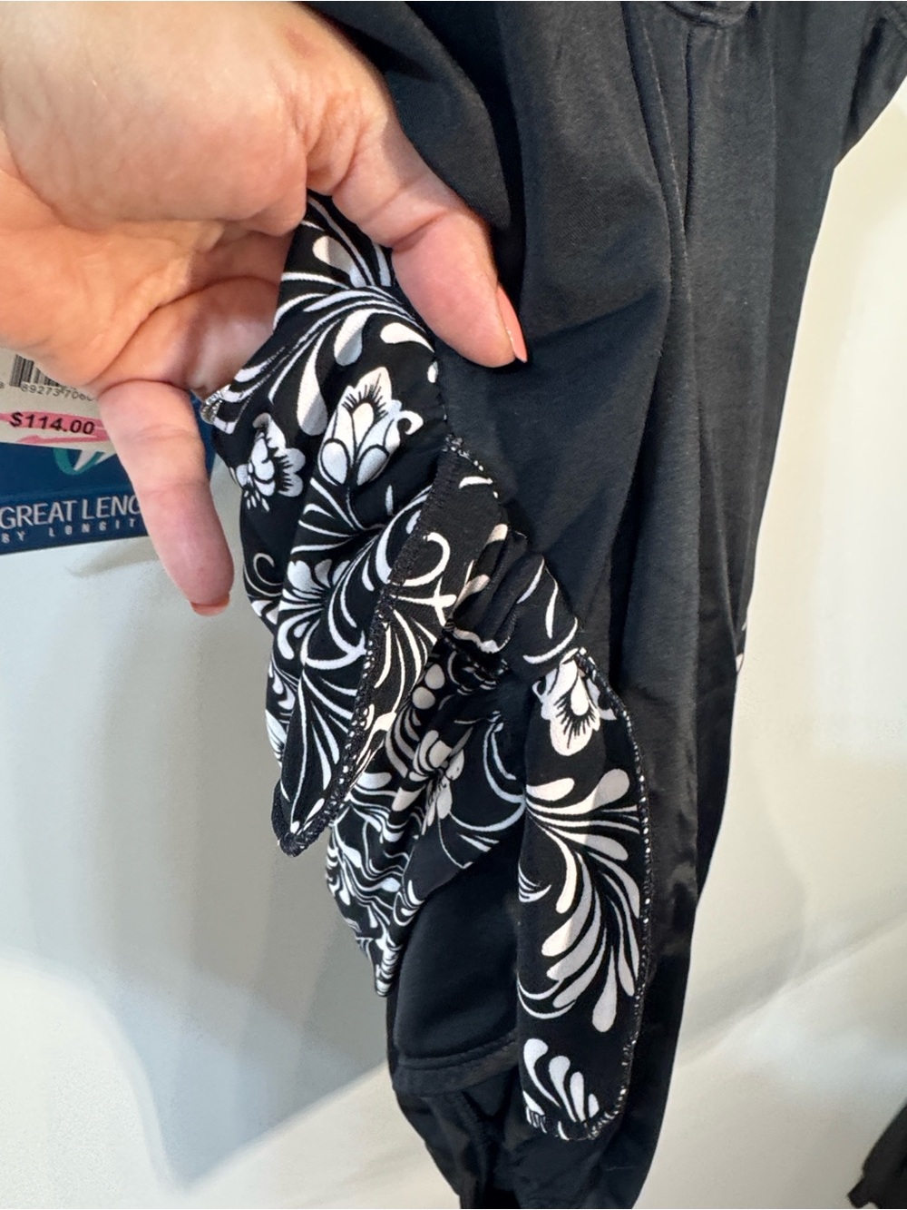 Great Lengths Women’s Black & White Floral One-Piece Swim Suit - Size 10 - Picture 8 of 14